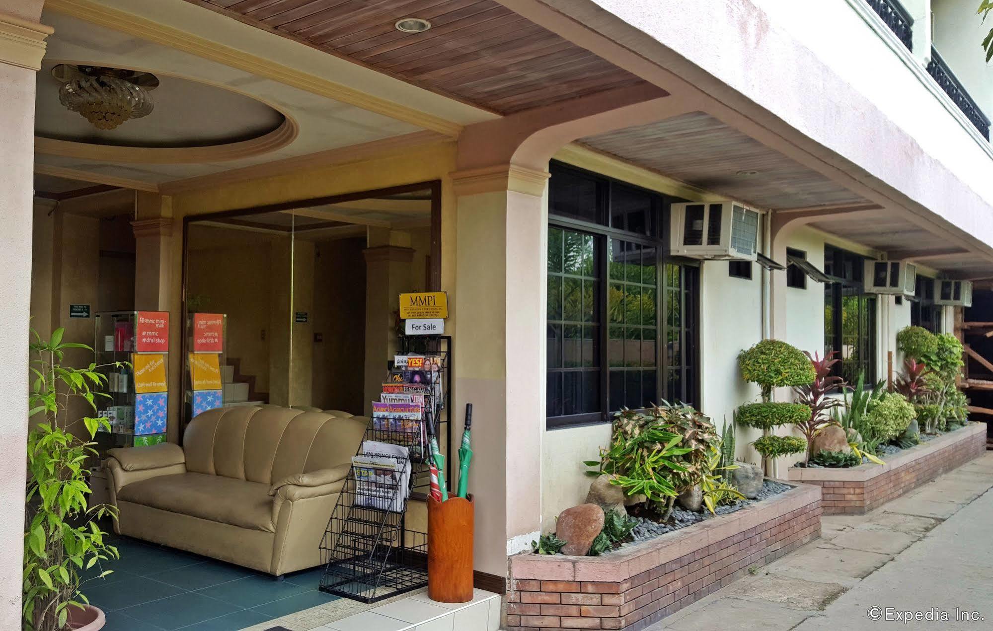 Dumaguete Royal Suite Inn Dumaguete City Exterior photo